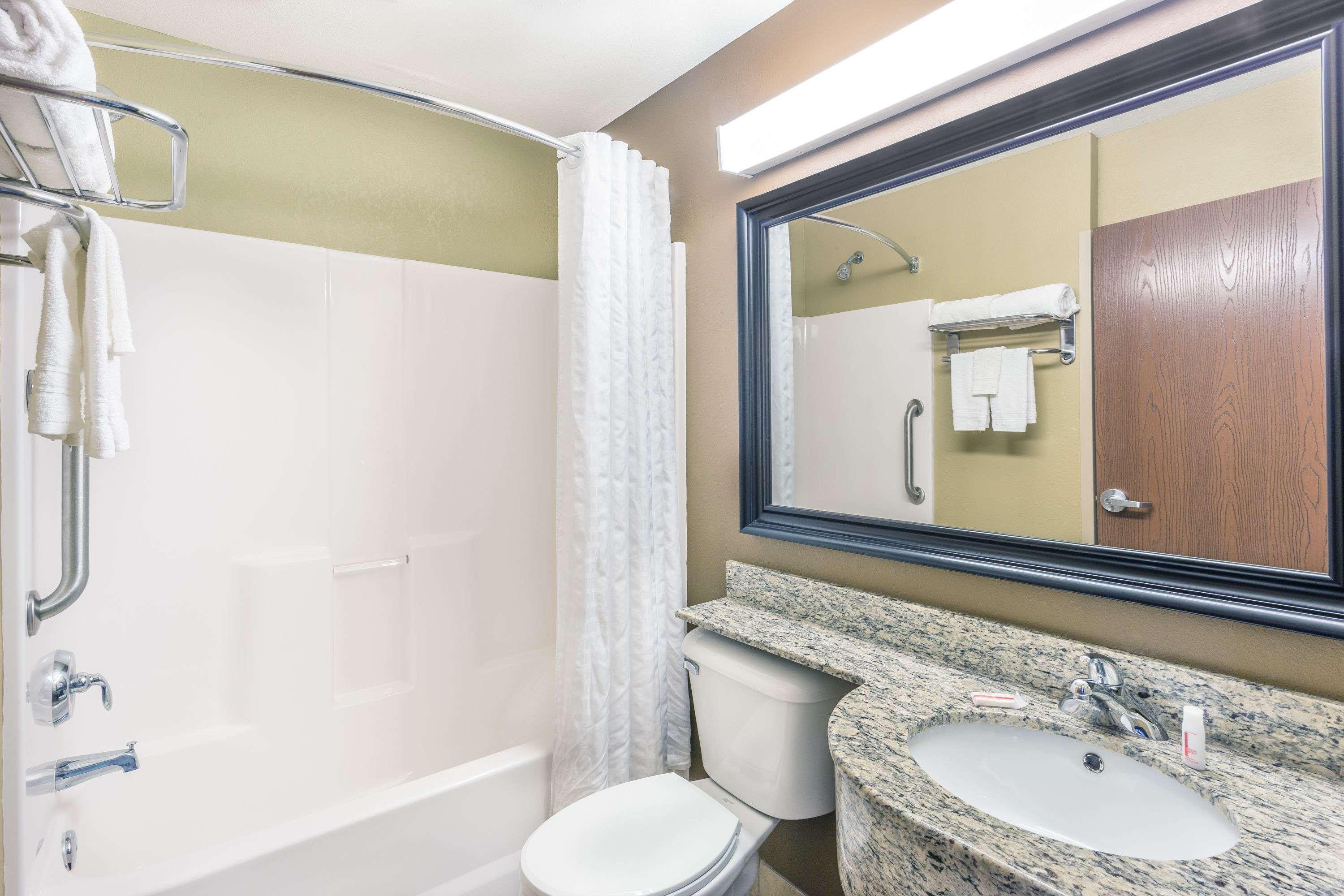 Sleep Inn & Suites Kalamazoo Luaran gambar